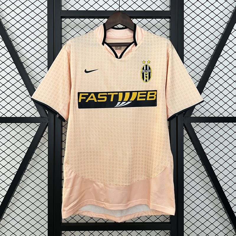 JUVENTUS II 03/04 HOMBRE (RETRO)